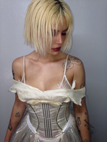 Full leaked Halsey private onlyfans photo