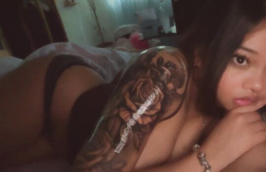 Full leaked Hanilovesyouu private onlyfans photo