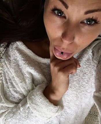 Full leaked Hanna strand private onlyfans photo