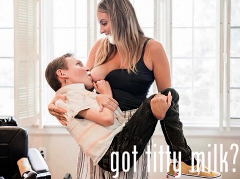 Full leaked Hannah alyward private onlyfans photo