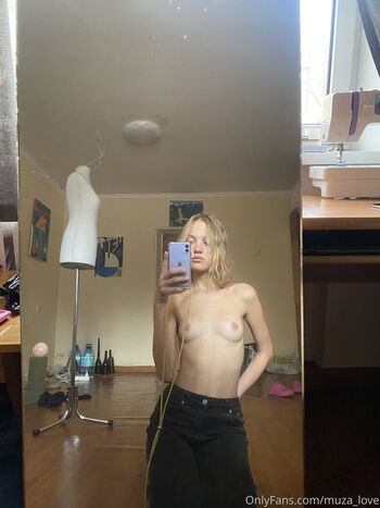 Full leaked Hannah ray private onlyfans photo