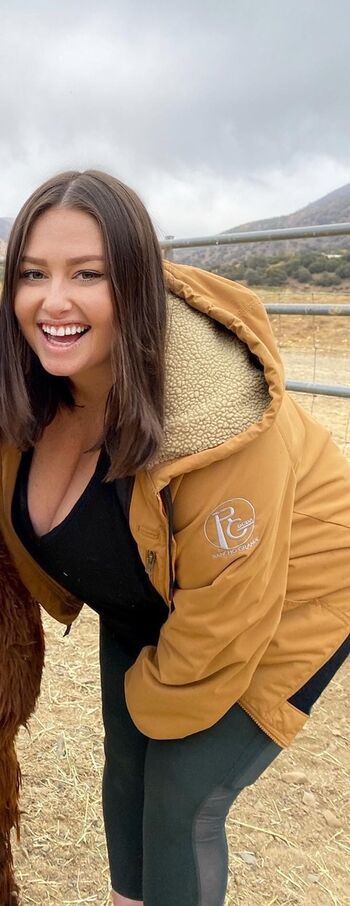 Hannah Rhodes