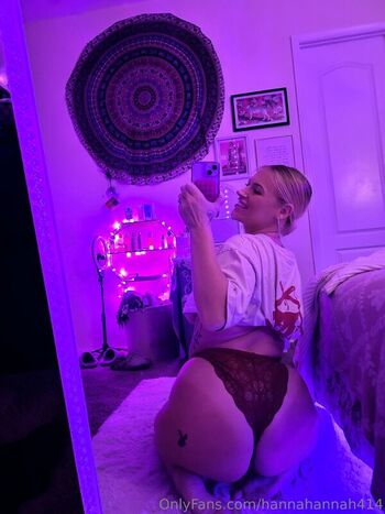 Full leaked Hannahannah private onlyfans photo