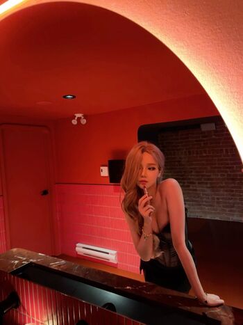 Full leaked Hannahxu private onlyfans photo