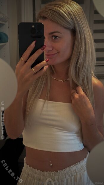 Full leaked Happi ness a private onlyfans photo