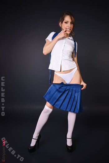 Full leaked Hareniks page private onlyfans photo