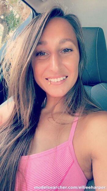 Full leaked Harperemoon private onlyfans photo