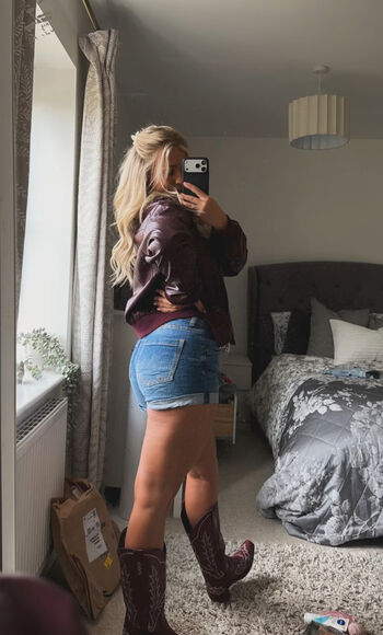 Full leaked Harriet cowan from clarkson s farm private onlyfans photo
