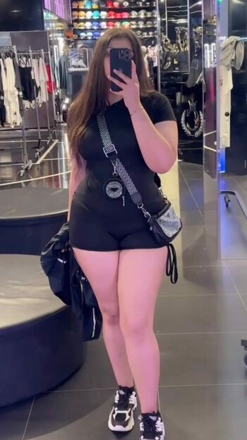 Full leaked Harshieatsandlives page private onlyfans photo