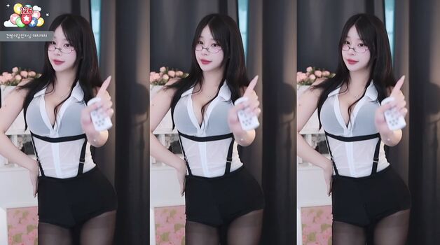 Full leaked Haruzzxng private onlyfans photo