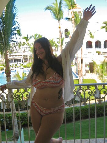 Full leaked Hayley private onlyfans photo