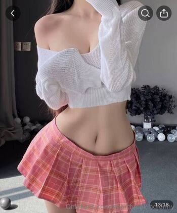 Full leaked Heartbreakingjenny private onlyfans photo