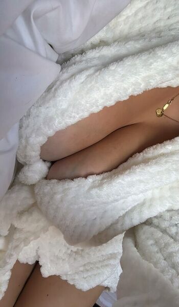Full leaked Heavensentjoyx private onlyfans photo