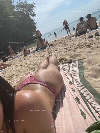 Full leaked Heeheemoon private onlyfans photo