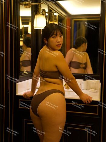 Full leaked Heeheemoon private onlyfans photo