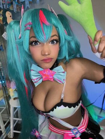Full leaked Hehekatt private onlyfans photo