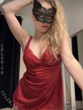 Full leaked Heidi austria private onlyfans photo