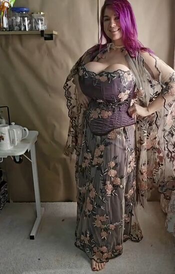 Heidi Corinne