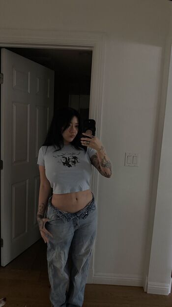 Full leaked Heidikinnns private onlyfans photo