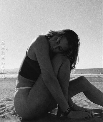 Full leaked Helenaastoll private onlyfans photo