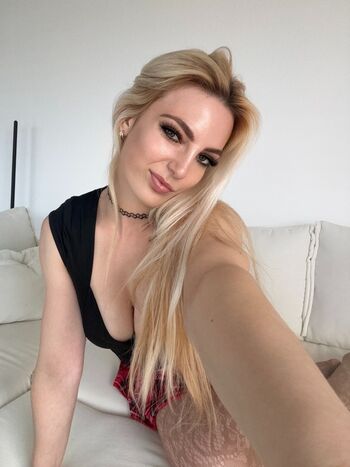 Full leaked Helenakingsoul private onlyfans photo