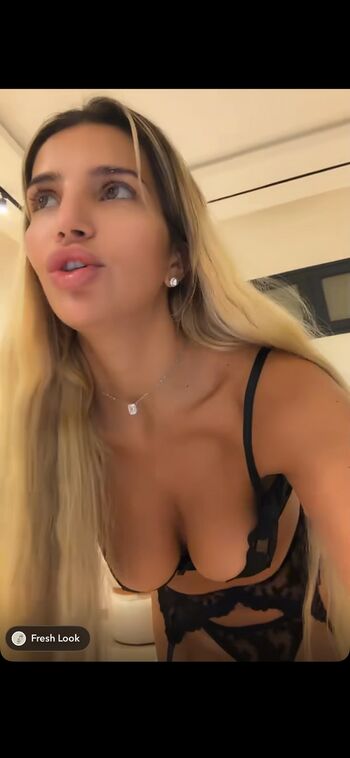 Full leaked Hella mc private onlyfans photo