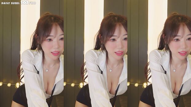 Full leaked Hello kiko private onlyfans photo