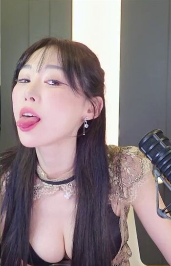 Full leaked Hello kiko private onlyfans photo