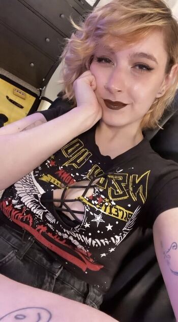 Full leaked Helloneptune private onlyfans photo