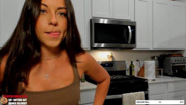 Full leaked Heydani private onlyfans photo
