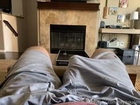 Full leaked Heyitskalen private onlyfans photo
