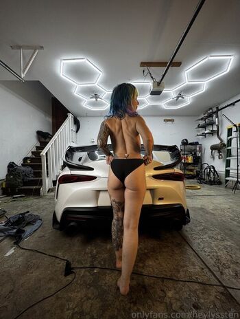 Full leaked Heylyssten private onlyfans photo