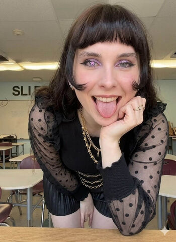 Full leaked Heymissteacher private onlyfans photo