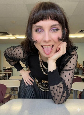 Full leaked Heymissteacher private onlyfans photo