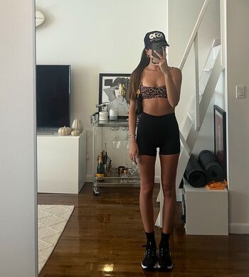 Full leaked Heymoll private onlyfans photo