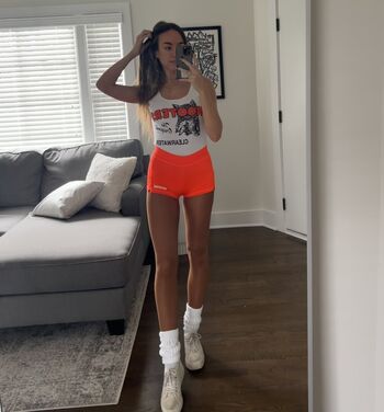 Full leaked Heymoll private onlyfans photo