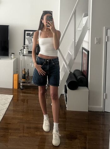 Full leaked Heymoll private onlyfans photo