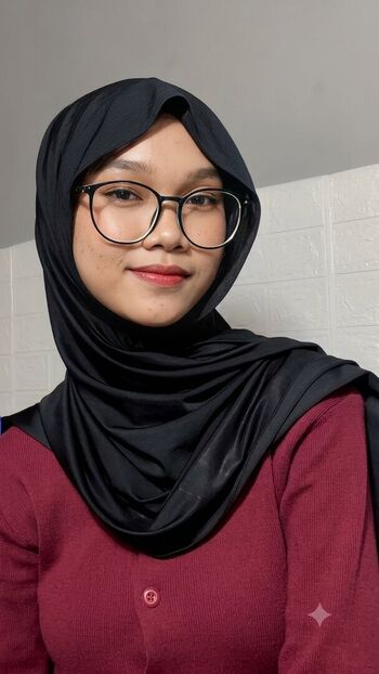 Full leaked Hijab soffia page private onlyfans photo