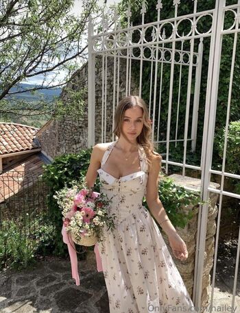 Full leaked Hiley grce  page private onlyfans photo