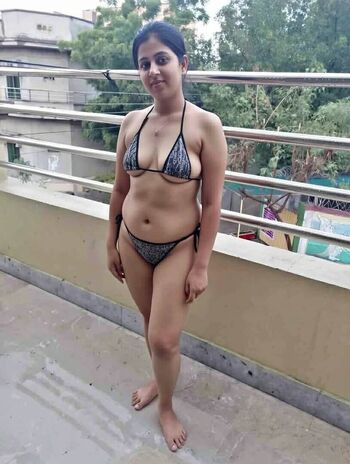 Full leaked Hira balci page private onlyfans photo