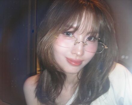 Hirai Momo