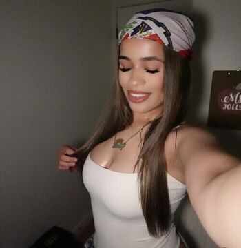 Full leaked Hispanic  page private onlyfans photo