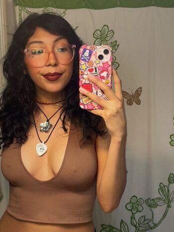 Full leaked Hispanic  page private onlyfans photo