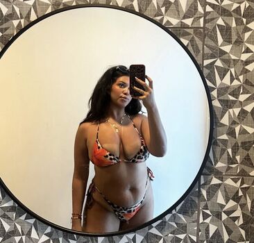 Full leaked Hispanic  page private onlyfans photo