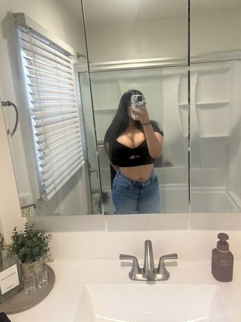 Full leaked Hispanic  page private onlyfans photo