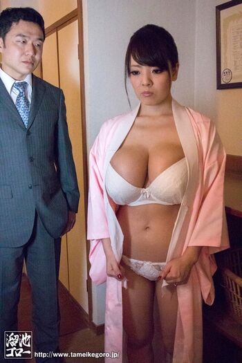 Hitomi Tanaka