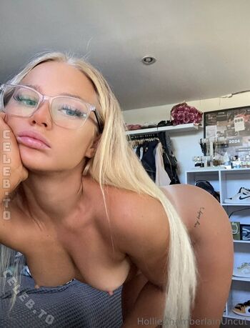 Full leaked Hollie chamberlain private onlyfans photo