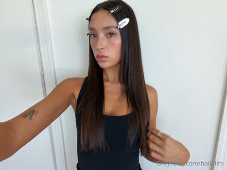 Full leaked Holly lim private onlyfans photo