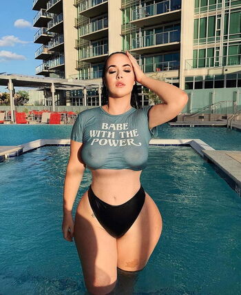 Full leaked Holly luyah private onlyfans photo