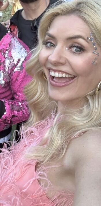 Full leaked Holly willoughby private onlyfans photo